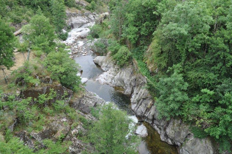 17.06.26.296.la volane