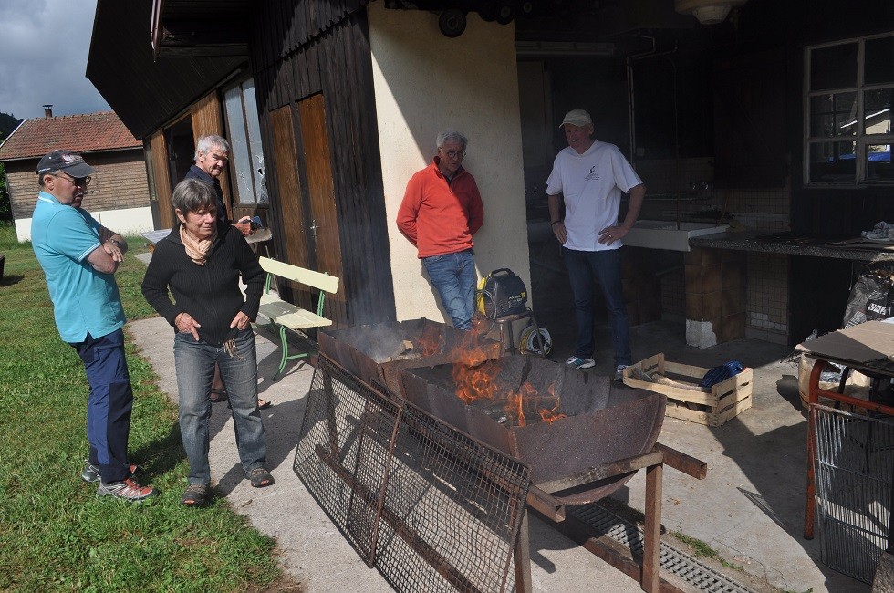 22 06 06 322 ca flambe min